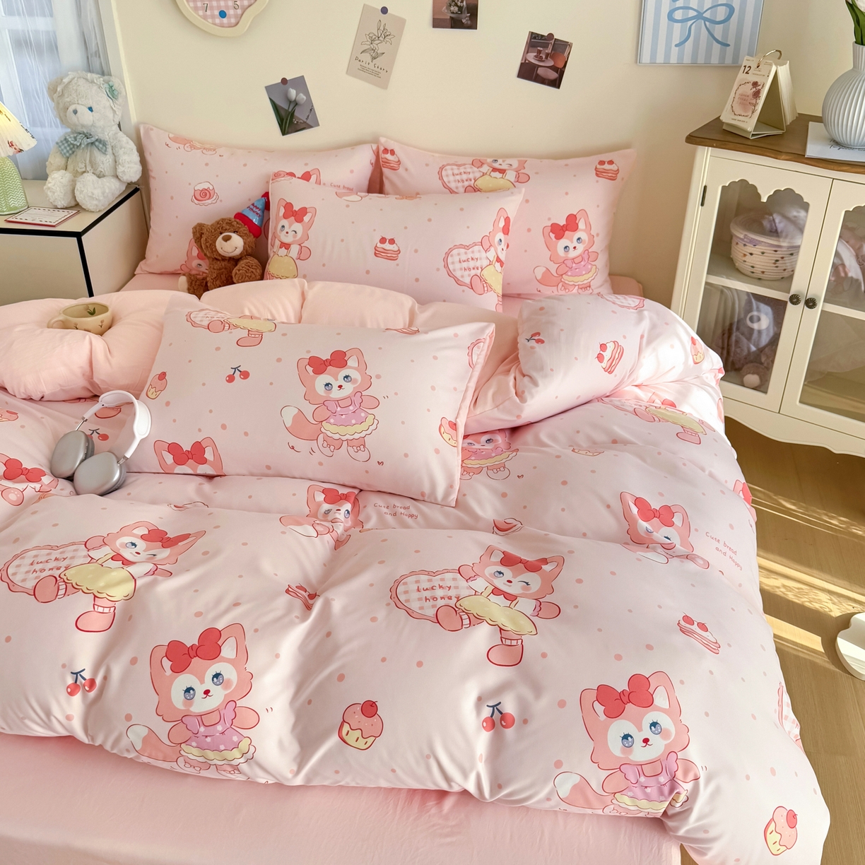 91家纺网 家纺一手货源 找家纺 卡斯诺家纺馆 2026新款卡通水洗云朵棉四件套下载文件包含买家秀 玲娜