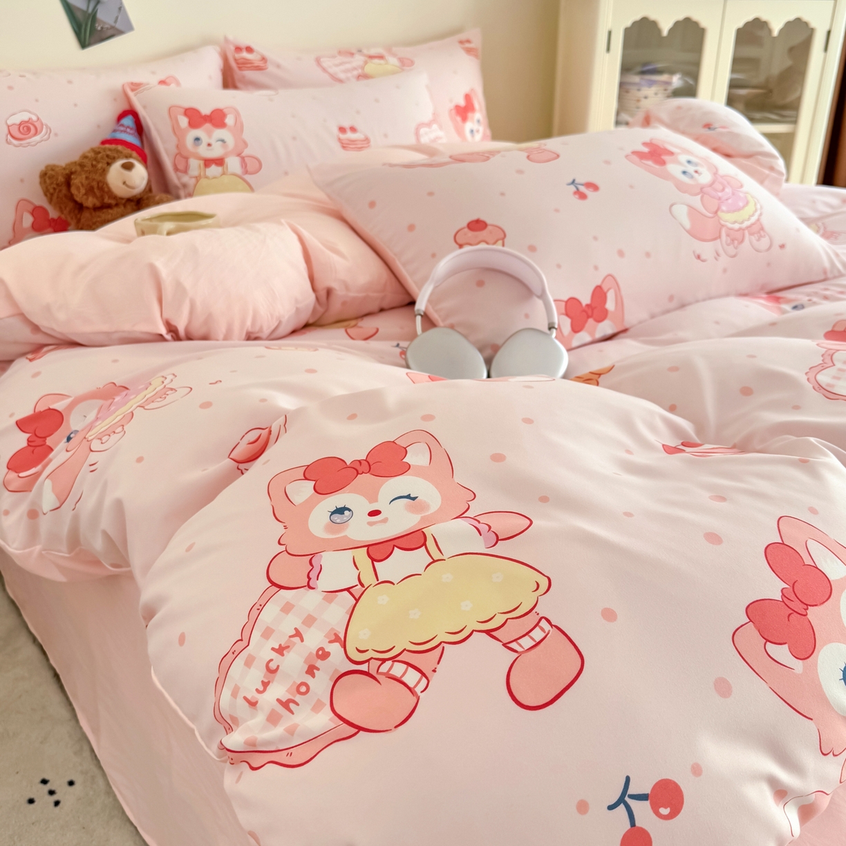 91家纺网 家纺一手货源 找家纺 卡斯诺家纺馆 2026新款卡通水洗云朵棉四件套下载文件包含买家秀 玲娜