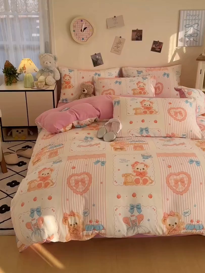 91家纺网 家纺一手货源 找家纺 卡斯诺家纺馆 2026新款卡通水洗云朵棉四件套下载文件包含买家秀 萝莉小熊