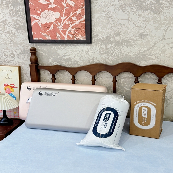 91家纺网 家纺一手货源 找家纺 （总）昕科 2025新款云感好睡记忆棉-实拍版-油光布记忆棉枕芯慢回弹记忆棉枕头