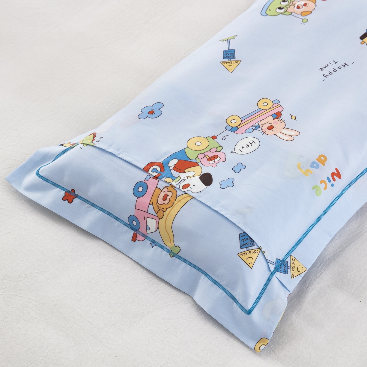 91家纺网 家纺一手货源 找家纺 乐秀家纺 2026新款卡通全棉枕套儿童幼儿园枕头欢乐碰碰车