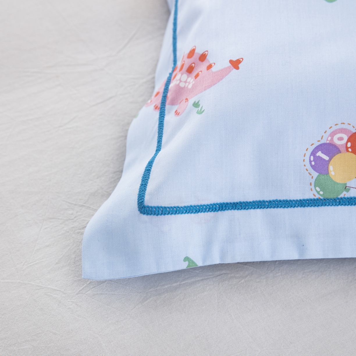 91家纺网 家纺一手货源 找家纺 乐秀家纺 2026新款卡通全棉枕套儿童幼儿园枕头恐龙派对