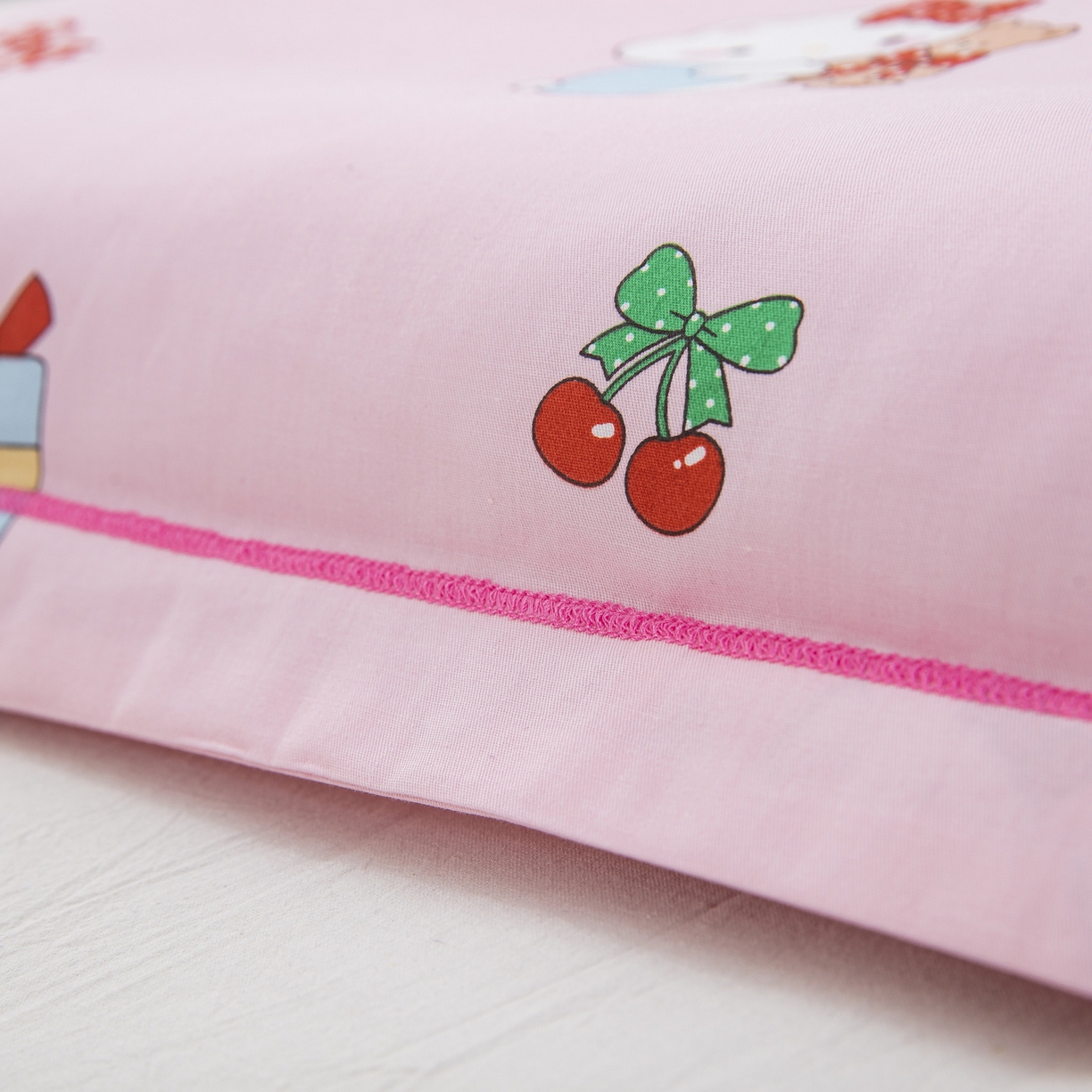 91家纺网 家纺一手货源 找家纺 乐秀家纺 2026新款卡通全棉枕套儿童幼儿园枕头甜蜜伙伴