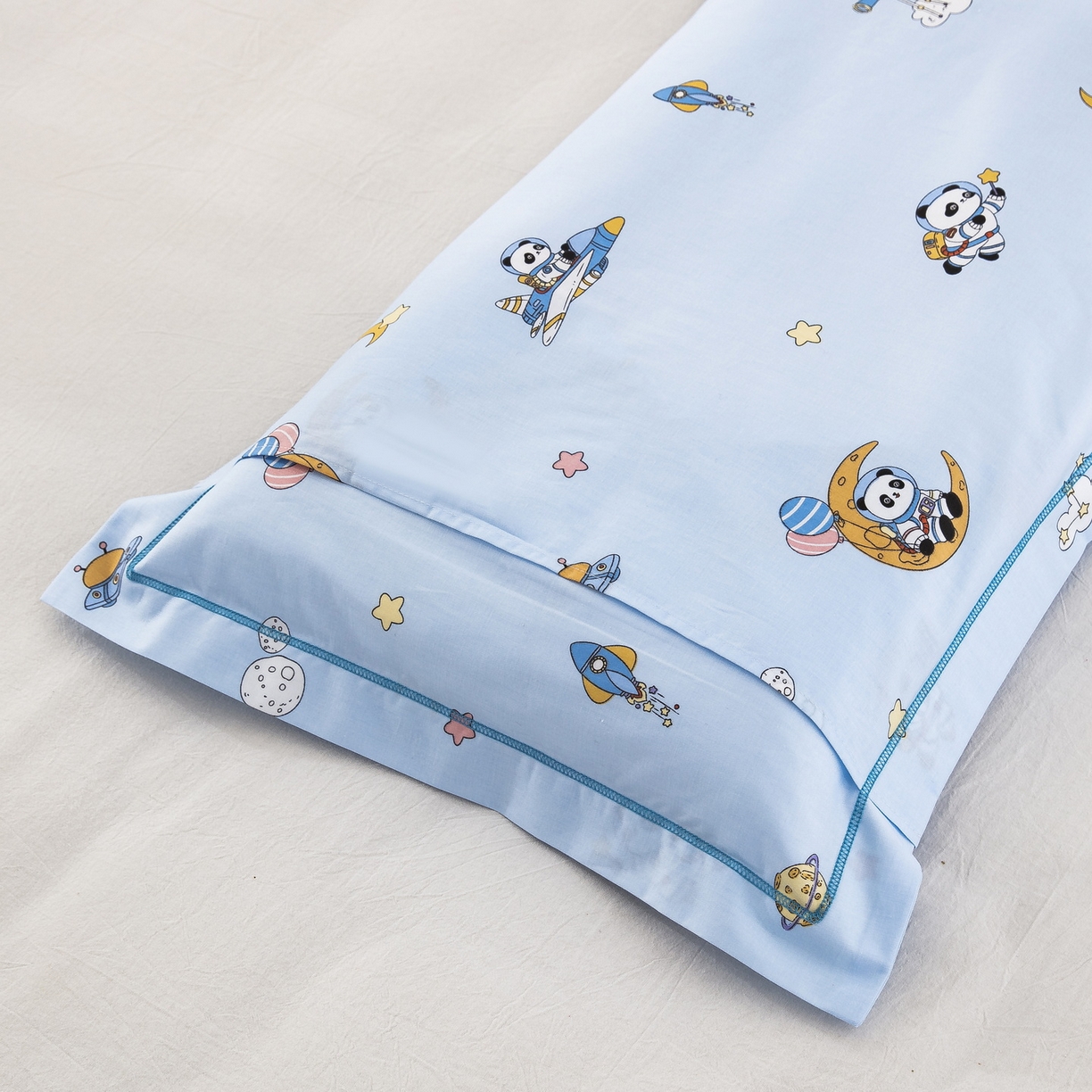 91家纺网 家纺一手货源 找家纺 乐秀家纺 2026新款卡通全棉枕套儿童幼儿园枕头熊猫太空人