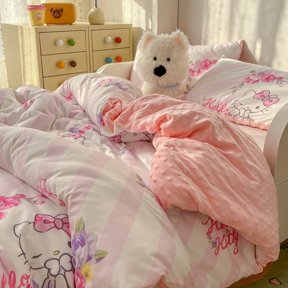 91家纺网 家纺一手货源 找家纺 希诺家居 2026新款三丽鸥针织豆豆多功能盖毯可拆卸被子被套儿童学生被子 条纹kt