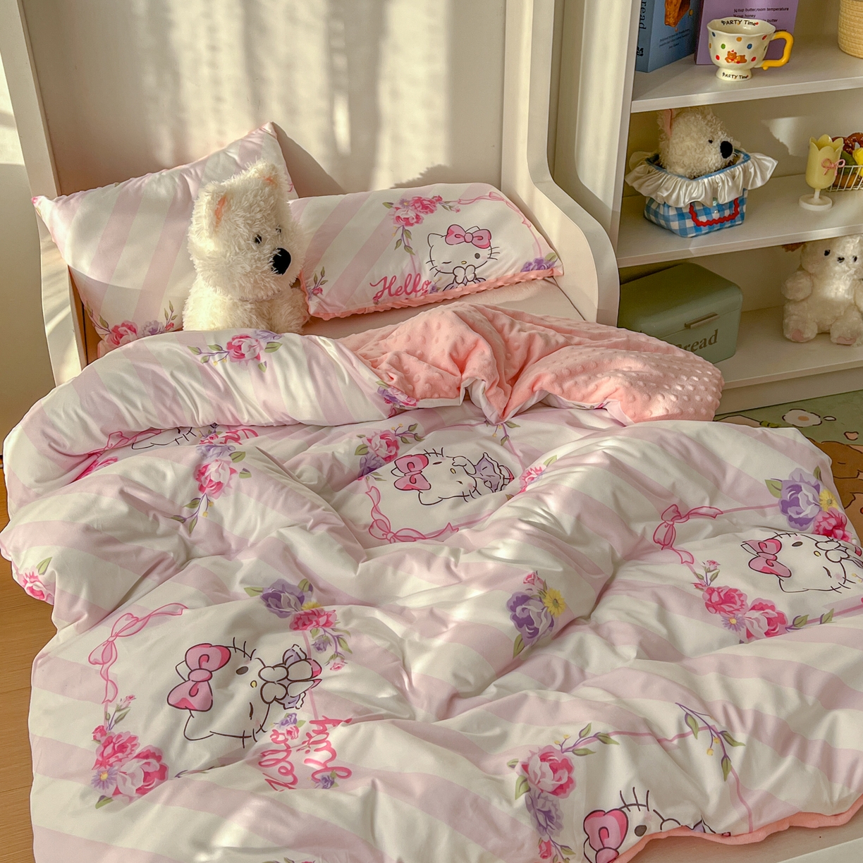 91家纺网 家纺一手货源 找家纺 希诺家居 2026新款三丽鸥针织豆豆多功能盖毯可拆卸被子被套儿童学生被子 条纹kt