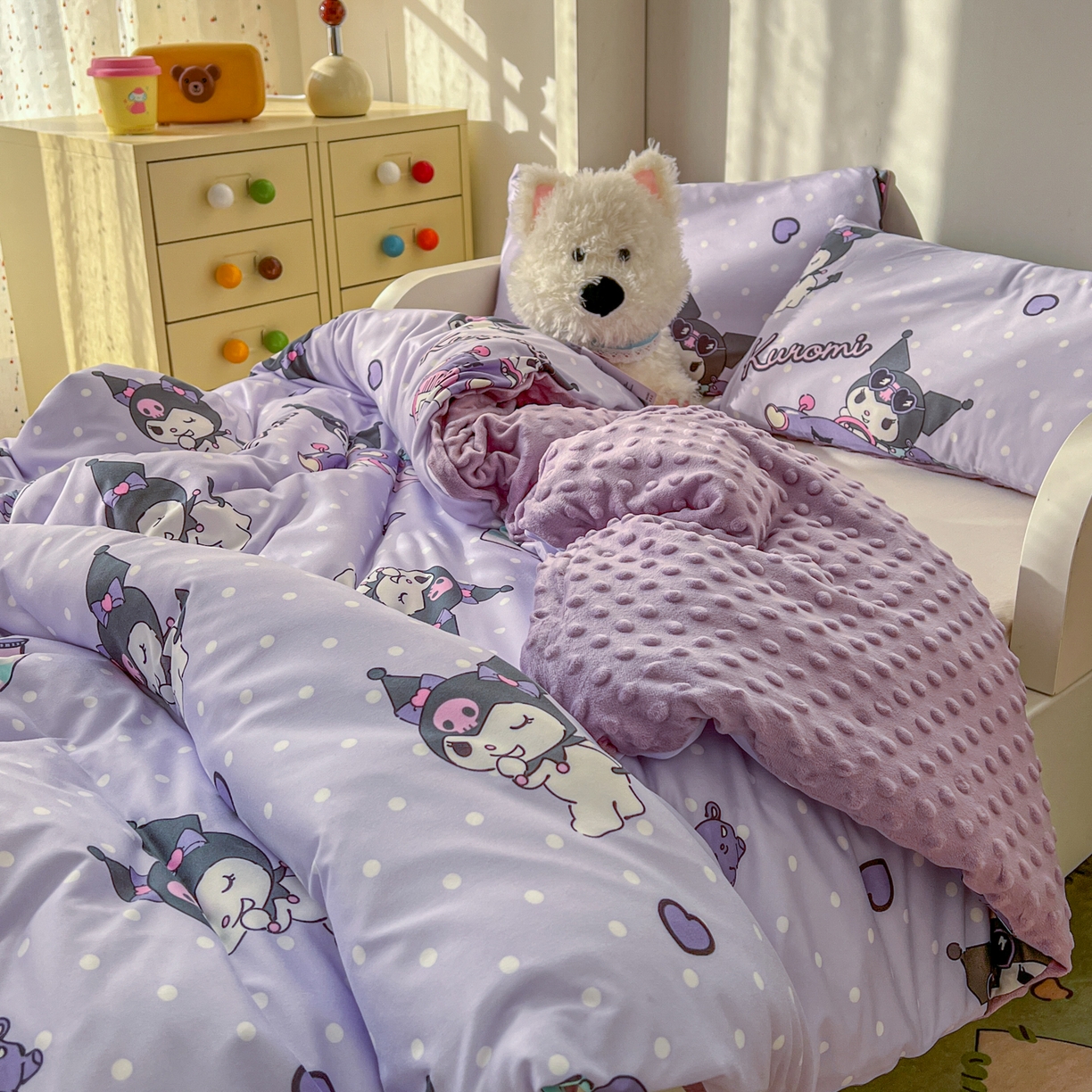 91家纺网 家纺一手货源 找家纺 希诺家居 2026新款三丽鸥针织豆豆多功能盖毯可拆卸被子被套儿童学生被子 汽车库洛米