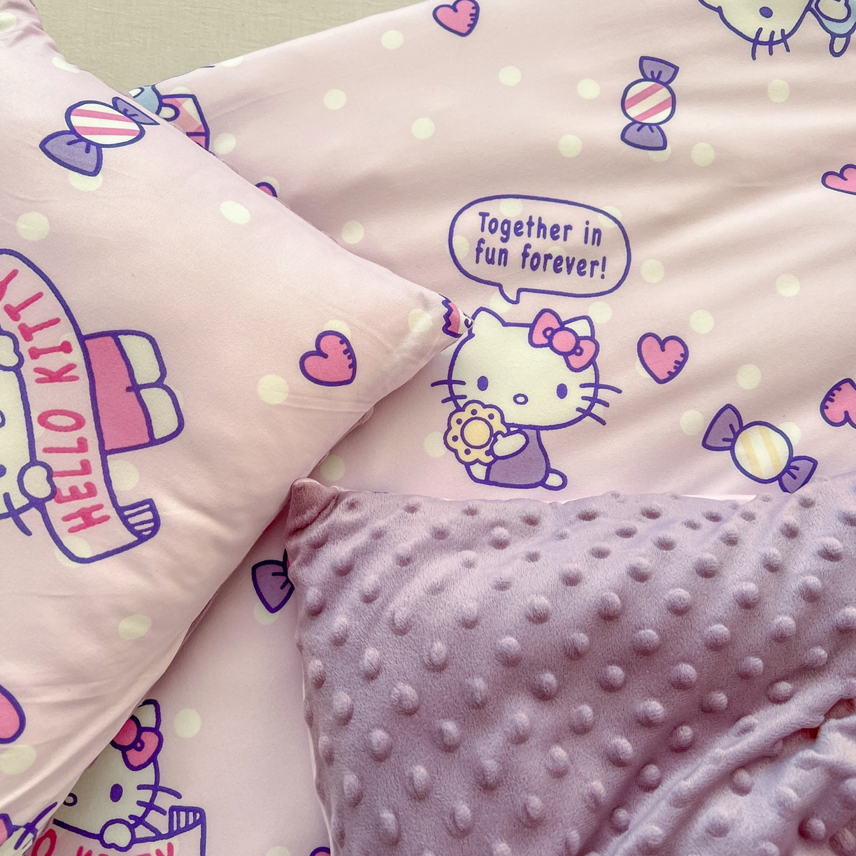 91家纺网 家纺一手货源 找家纺 希诺家居 2026新款三丽鸥针织豆豆多功能盖毯可拆卸被子被套儿童学生被子 紫色kt