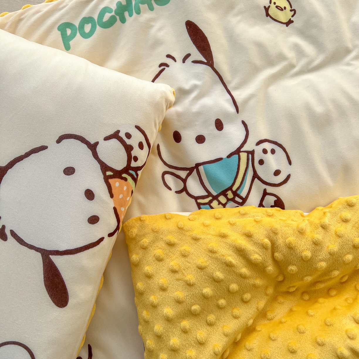 91家纺网 家纺一手货源 找家纺 希诺家居 2026新款三丽鸥针织豆豆多功能盖毯可拆卸被子被套儿童学生被子 调皮帕恰狗