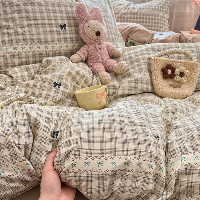 91家纺网 家纺一手货源 找家纺 优尚佳生活馆 【提供买家秀】2026新款加厚水洗仿棉A类印花四件套 校阅蓝格