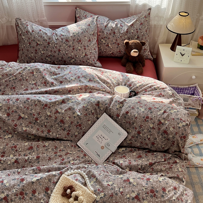 91家纺网 家纺一手货源 找家纺 优佳优品 【提供买家秀】2026新款加厚水洗仿棉A类印花四件套 酒红碎花