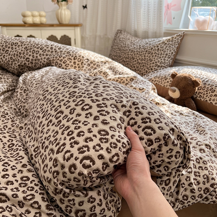 优尚佳生活馆 【提供买家秀】2026新款加厚水洗仿棉A类印花四件套 巴黎野豹