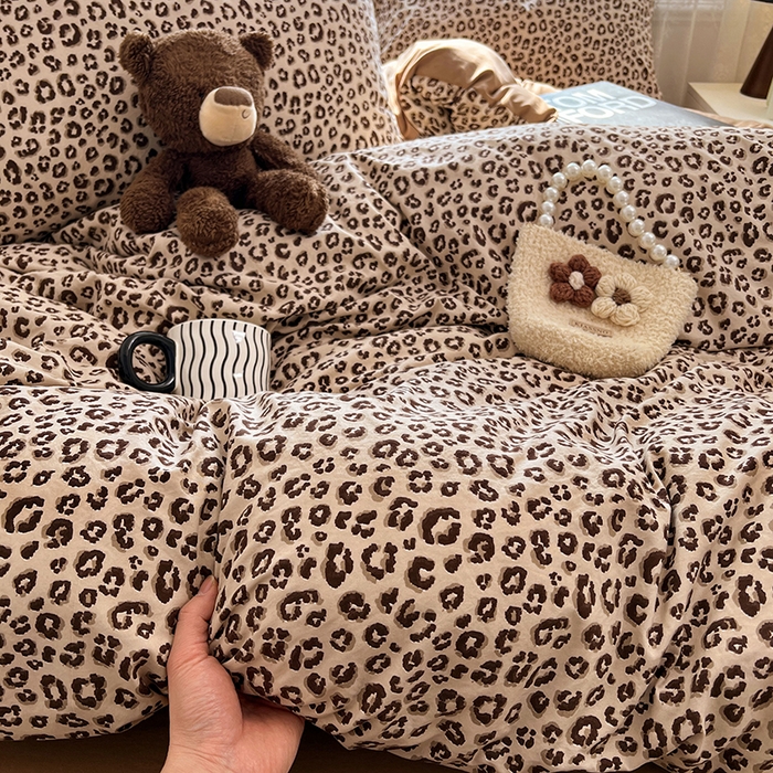 91家纺网 家纺一手货源 找家纺 优尚佳生活馆 【提供买家秀】2026新款加厚水洗仿棉A类印花四件套 巴黎野豹