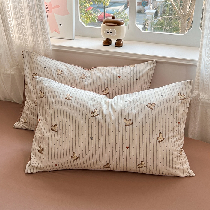 91家纺网 家纺一手货源 找家纺 优尚佳生活馆 【提供买家秀】2026新款加厚水洗仿棉A类印花四件套 快乐木马