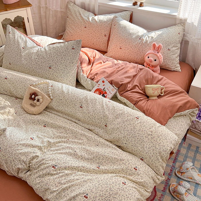 91家纺网 家纺一手货源 找家纺 优尚佳生活馆 【提供买家秀】2026新款加厚水洗仿棉A类印花四件套 浅枝甜樱