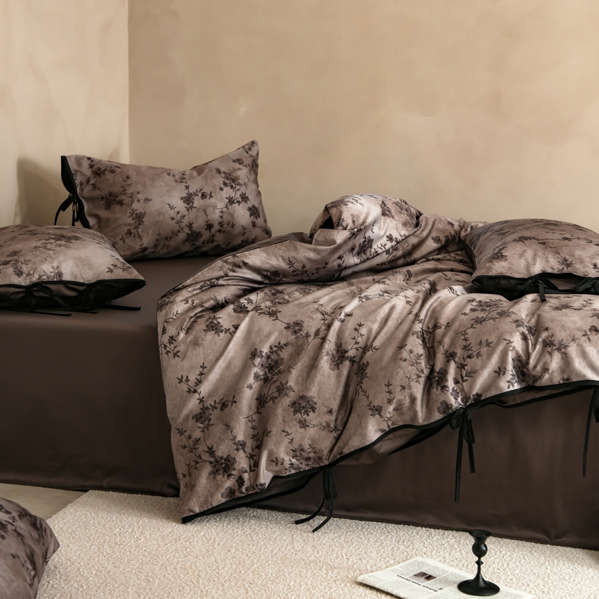 91家纺网 家纺一手货源 找家纺 简纯主义 2026新款50s全棉数码印花四件套-南风知我意 南风知我意-咖