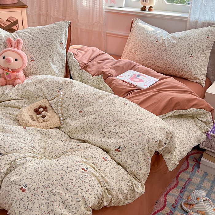 91家纺网 家纺一手货源 找家纺 优佳优品 【提供买家秀】2026新款加厚水洗仿棉A类印花四件套 浅枝甜樱