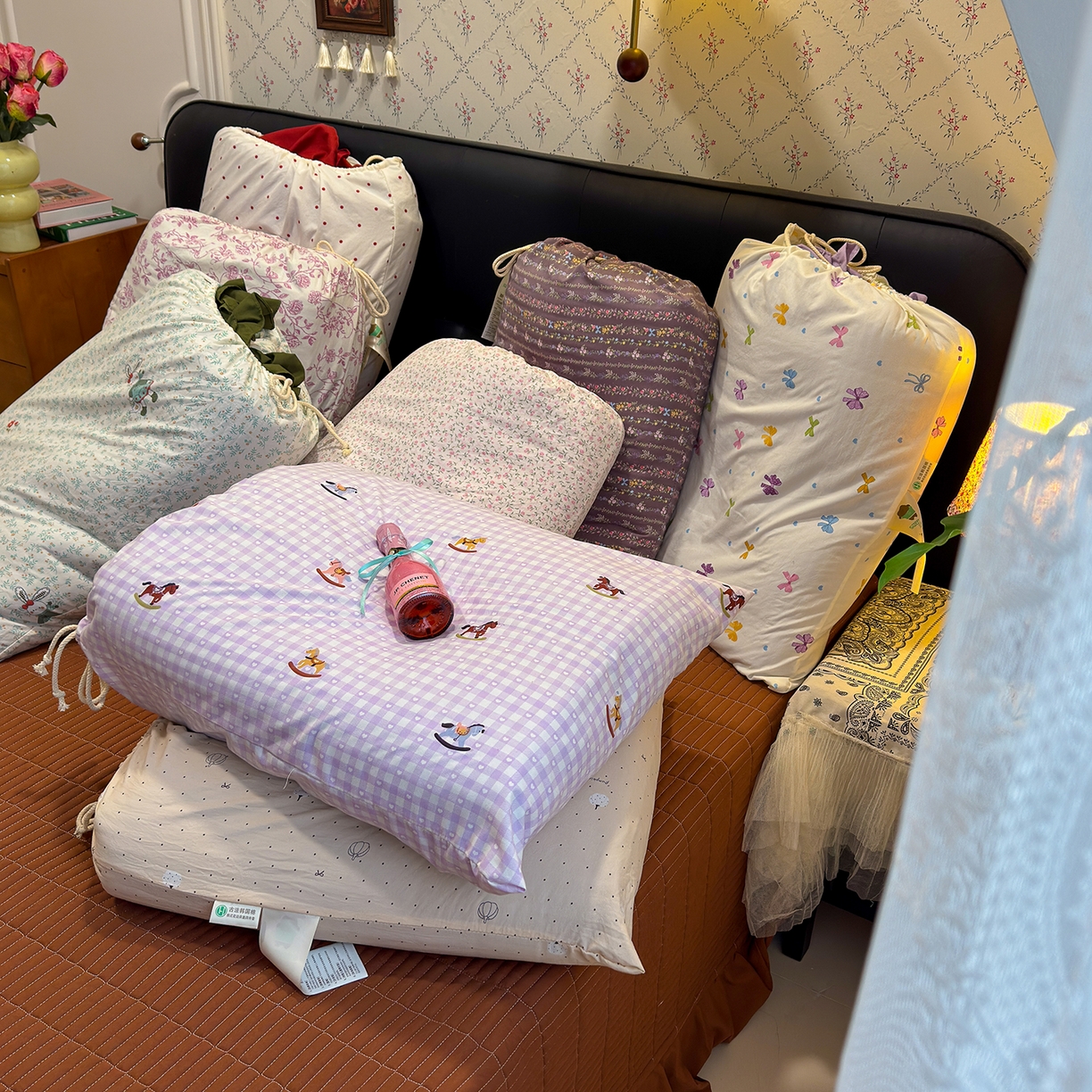 91家纺网 家纺一手货源 找家纺 （总）赫梵茜 2026新款韩系古法韩国水洗棉仿棉云感棉大布袋法式浪漫大花边床盖四件套