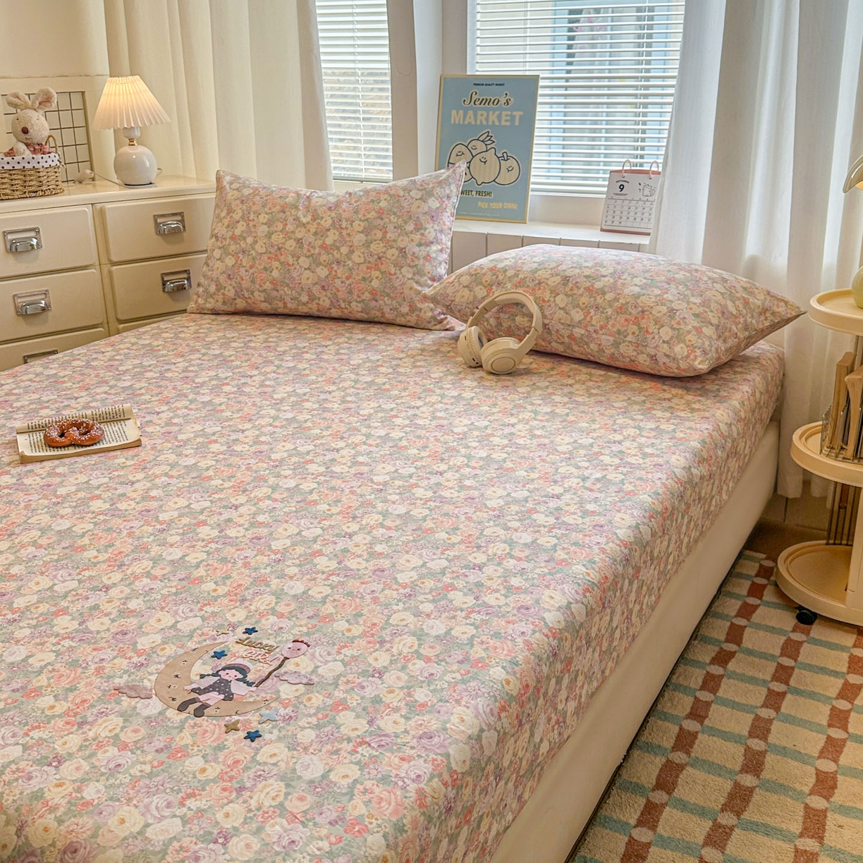 91家纺网 家纺一手货源 找家纺 易辰美 2026新款13372全棉纯棉印花卡通床笠单品床笠单件单床笠 月亮女孩（二）