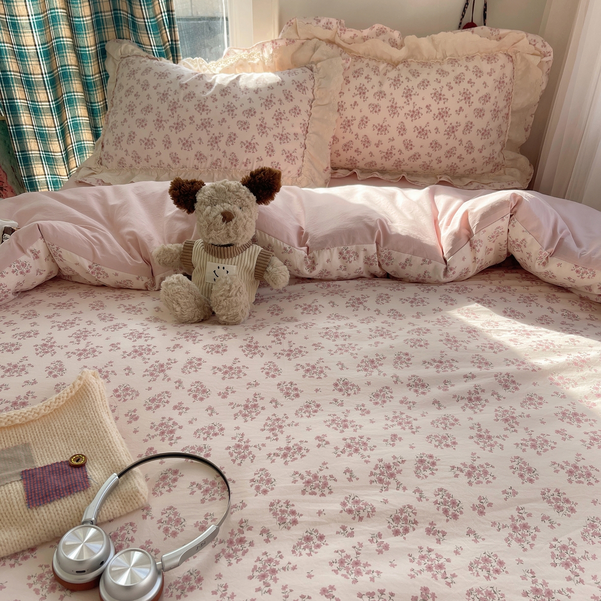 91家纺网 家纺一手货源 找家纺 韩都家居 2026春夏新款古法仿棉蕾丝花边四件套 粉糯花眠