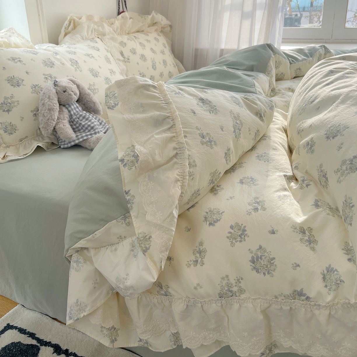 91家纺网 家纺一手货源 找家纺 韩都家居 2026春夏新款古法仿棉蕾丝花边四件套 青提碎花