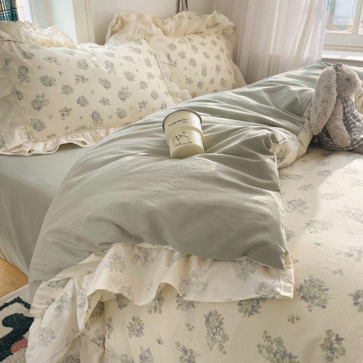 91家纺网 家纺一手货源 找家纺 韩都家居 2026春夏新款古法仿棉蕾丝花边四件套 青提碎花