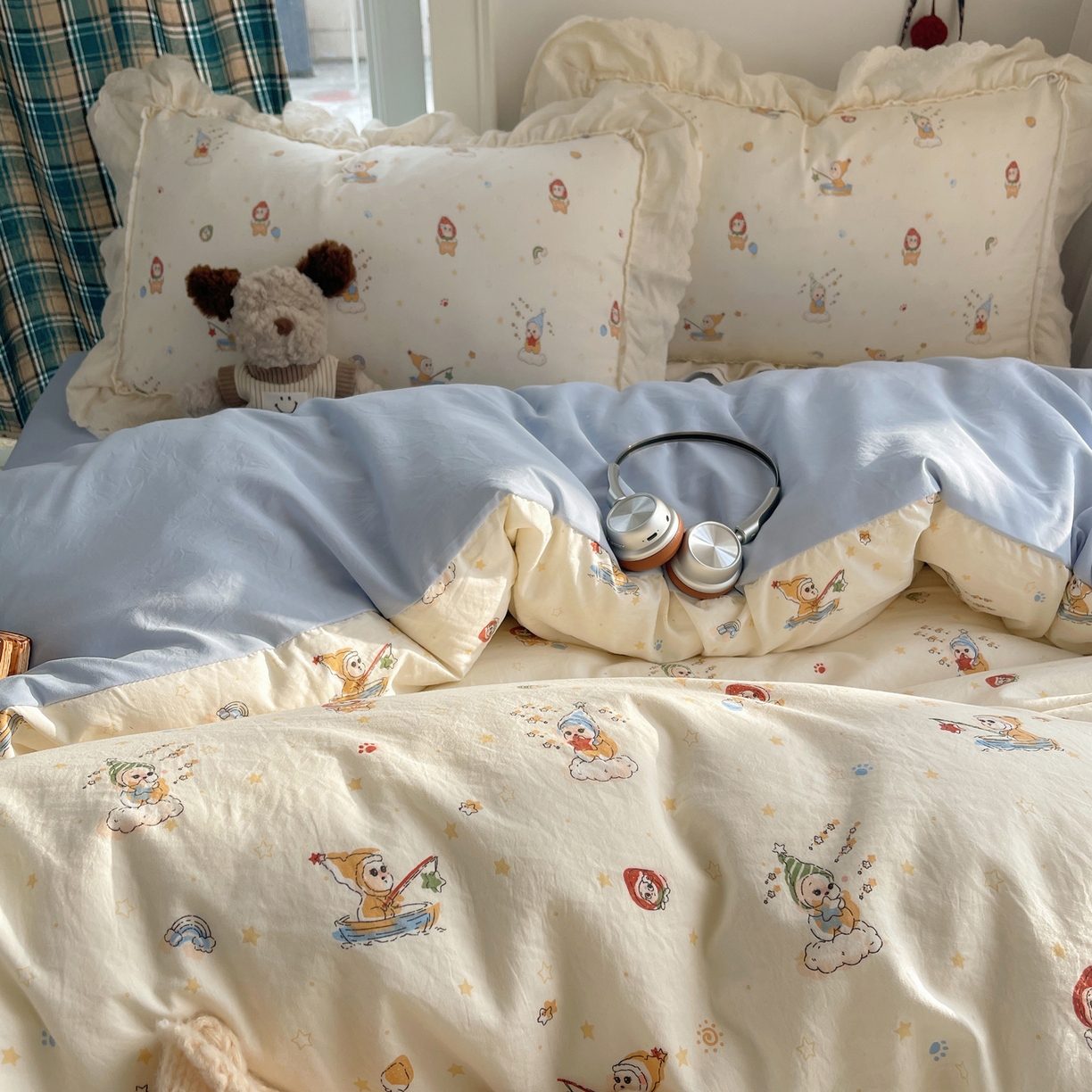 91家纺网 家纺一手货源 找家纺 韩都家居 2026春夏新款古法仿棉蕾丝花边四件套 蓝调小顽家