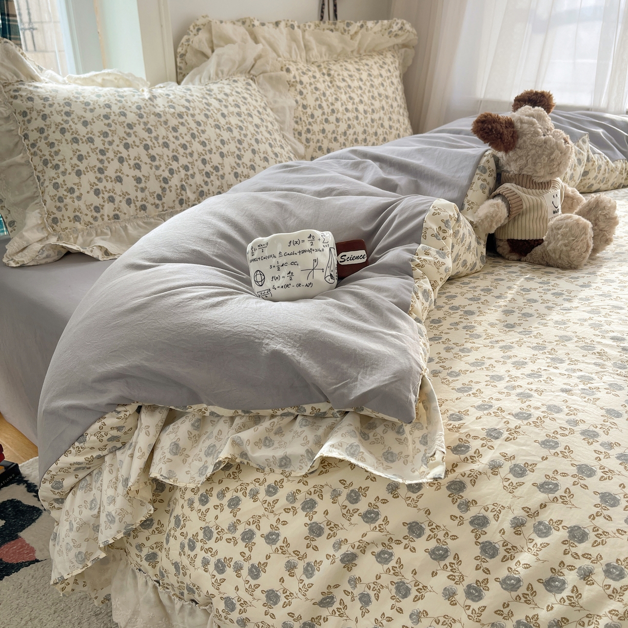 91家纺网 家纺一手货源 找家纺 韩都家居 2026春夏新款古法仿棉蕾丝花边四件套 蕾丝花漾