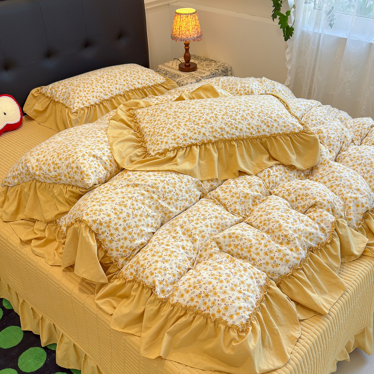 91家纺网 家纺一手货源 找家纺 （总）赫梵茜 2026新款韩系古法韩国水洗棉仿棉云感棉大布袋法式浪漫大花边床盖四件套