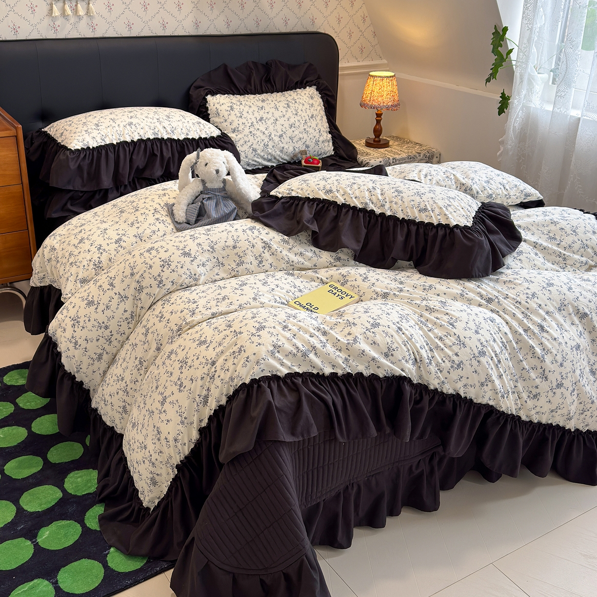 91家纺网 家纺一手货源 找家纺 赫梵茜 2026新款韩系古法韩国水洗棉仿棉云感棉大布袋法式浪漫大花边床盖四件套 墨蓝