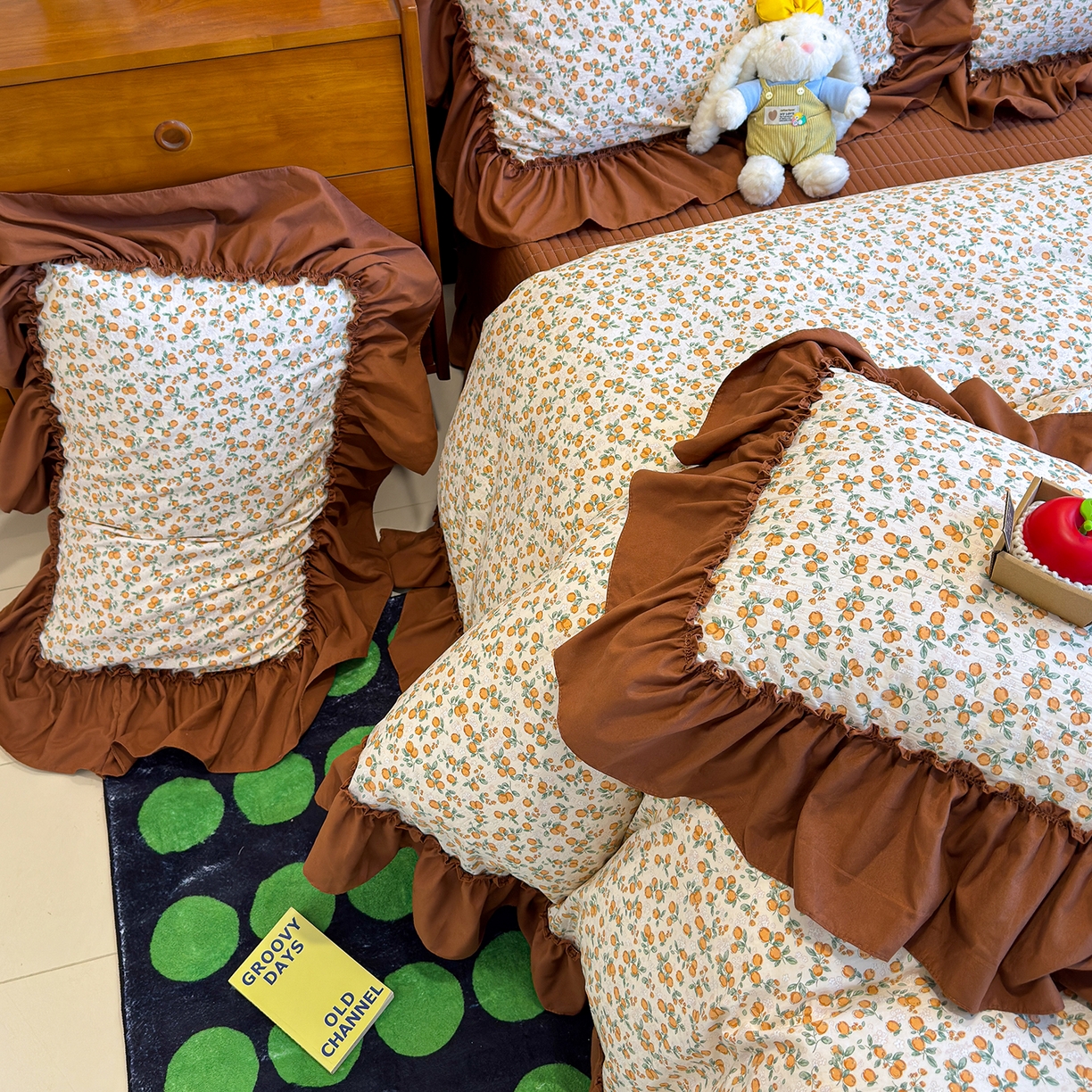 91家纺网 家纺一手货源 找家纺 赫梵茜 2026新款韩系古法韩国水洗棉仿棉云感棉大布袋法式浪漫大花边床盖四件套 春华秋实