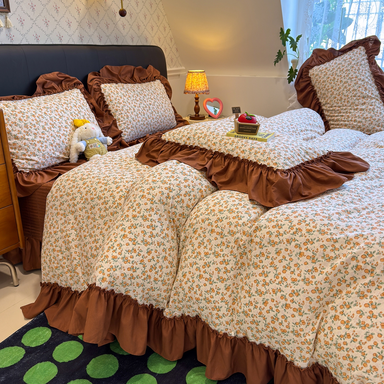 91家纺网 家纺一手货源 找家纺 赫梵茜 2026新款韩系古法韩国水洗棉仿棉云感棉大布袋法式浪漫大花边床盖四件套 春华秋实