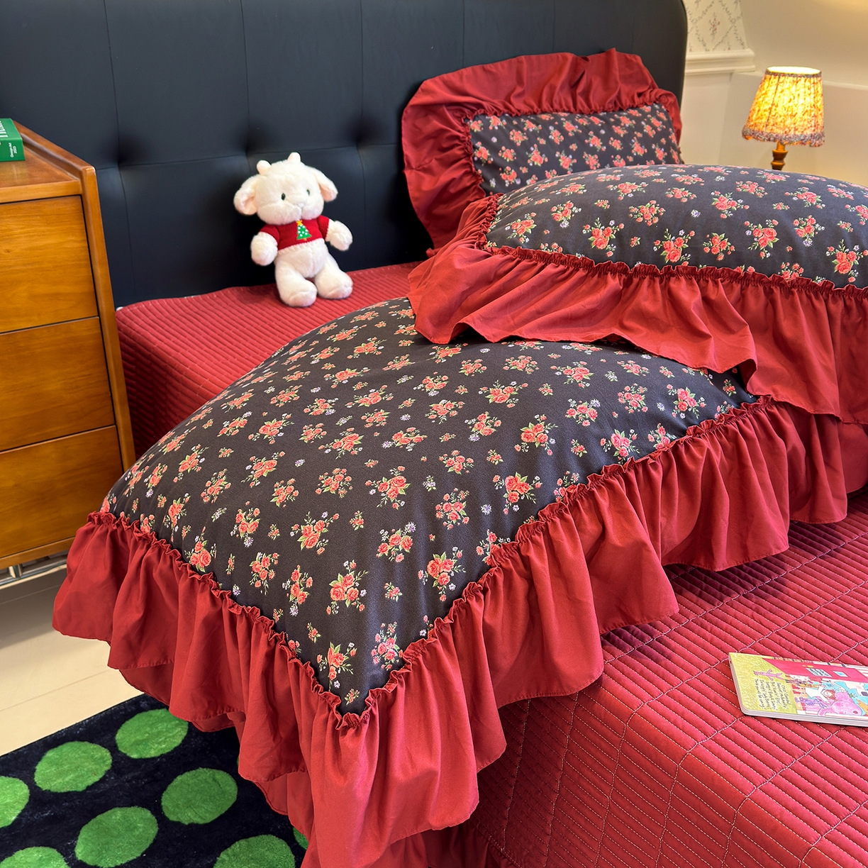 91家纺网 家纺一手货源 找家纺 赫梵茜 2026新款韩系古法韩国水洗棉仿棉云感棉大布袋法式浪漫大花边床盖四件套 春季花妖