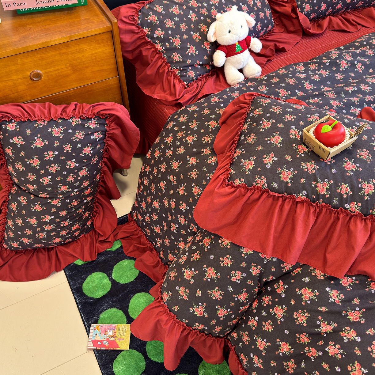 91家纺网 家纺一手货源 找家纺 赫梵茜 2026新款韩系古法韩国水洗棉仿棉云感棉大布袋法式浪漫大花边床盖四件套 春季花妖