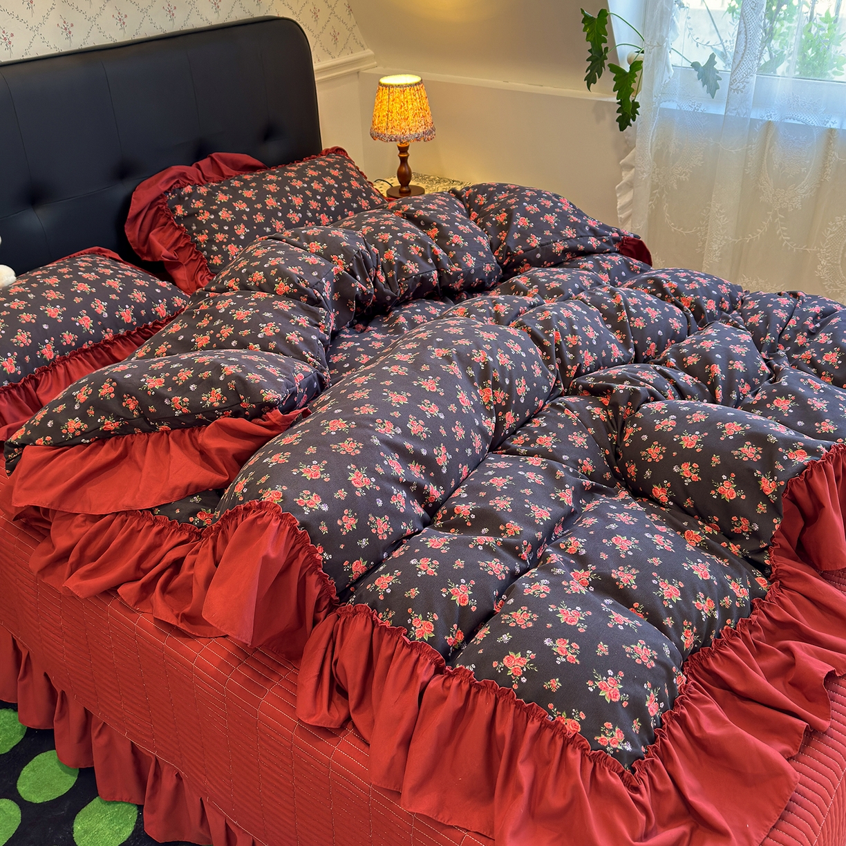 91家纺网 家纺一手货源 找家纺 赫梵茜 2026新款韩系古法韩国水洗棉仿棉云感棉大布袋法式浪漫大花边床盖四件套 春季花妖