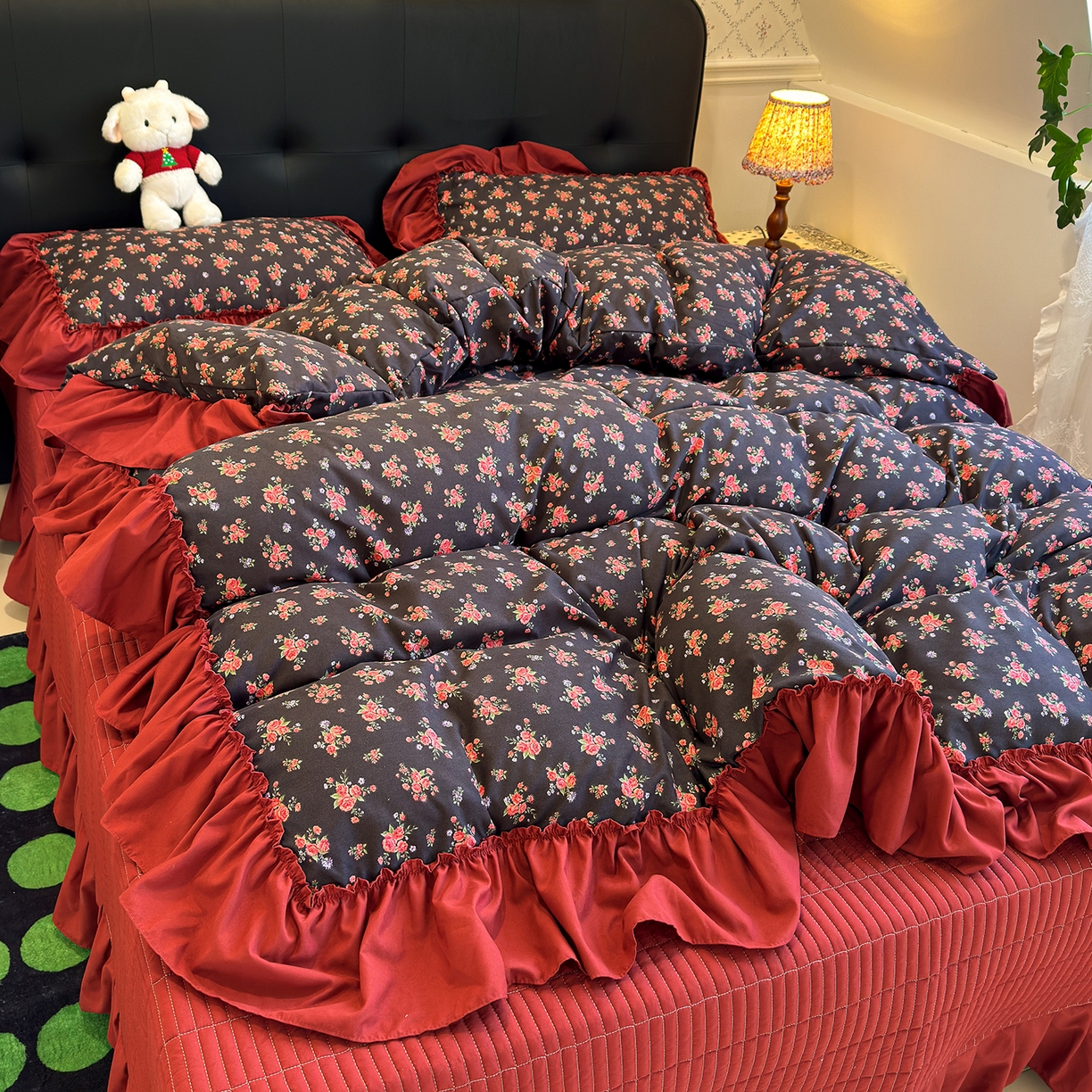 91家纺网 家纺一手货源 找家纺 赫梵茜 2026新款韩系古法韩国水洗棉仿棉云感棉大布袋法式浪漫大花边床盖四件套 春季花妖