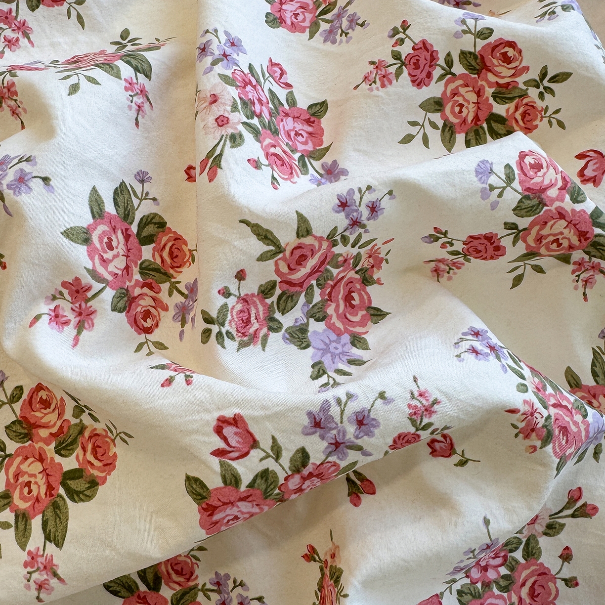 91家纺网 家纺一手货源 找家纺 赫梵茜 2026新款韩系古法韩国水洗棉仿棉云感棉大布袋法式浪漫大花边床盖四件套 春季梨花落