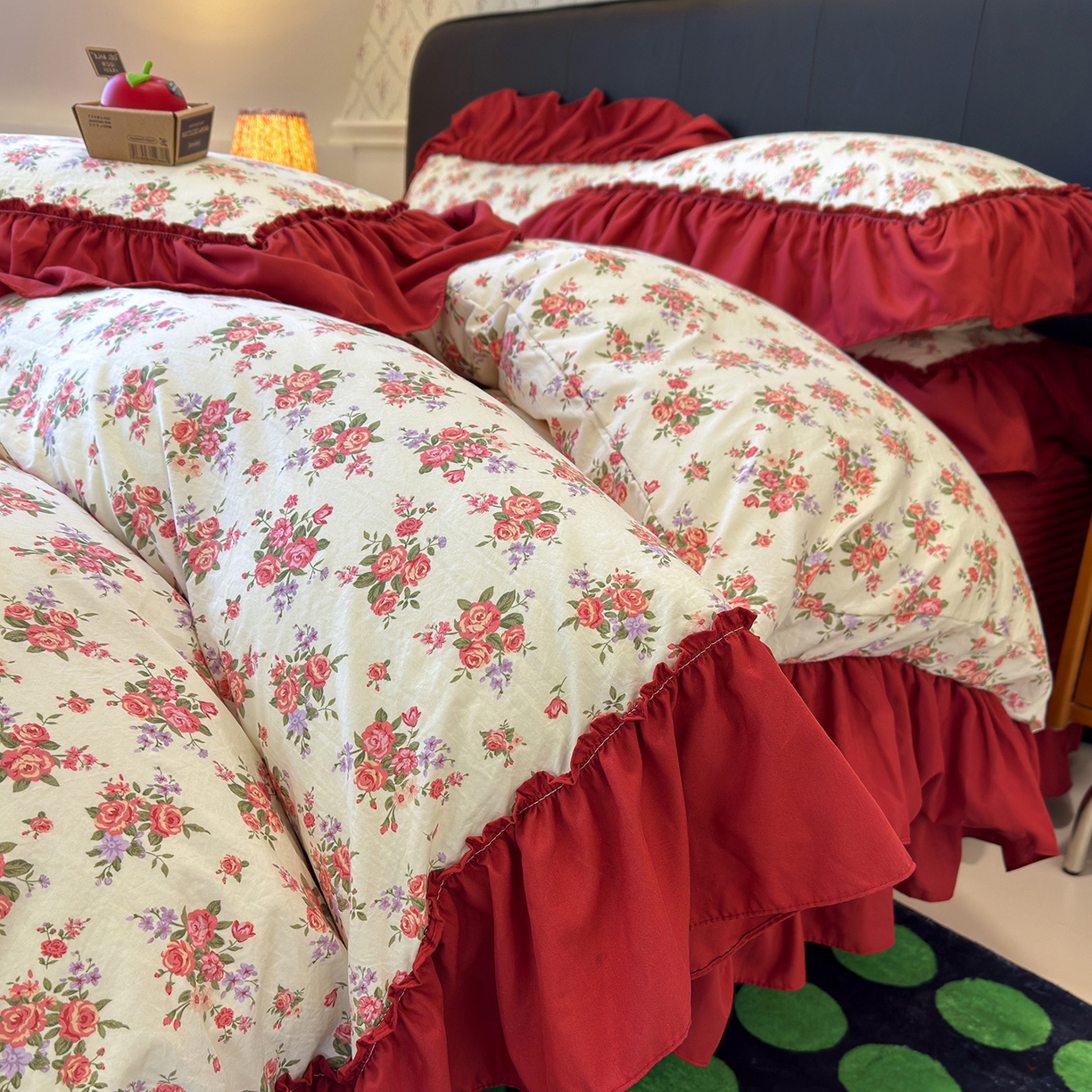 91家纺网 家纺一手货源 找家纺 赫梵茜 2026新款韩系古法韩国水洗棉仿棉云感棉大布袋法式浪漫大花边床盖四件套 春季梨花落