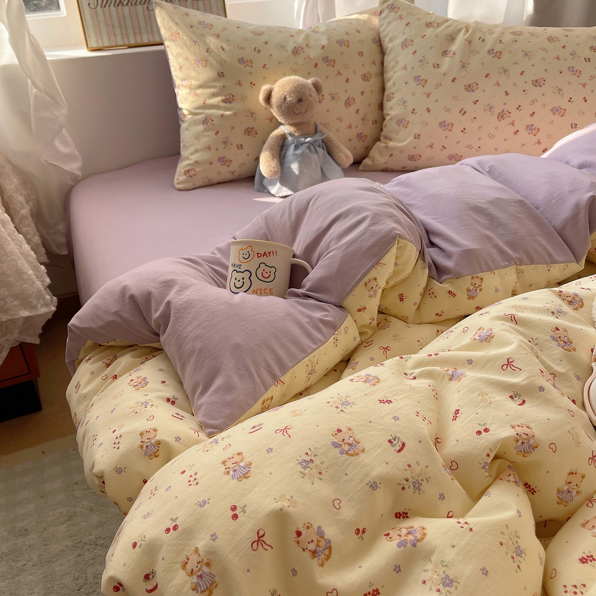 91家纺网 家纺一手货源 找家纺 初夏家纺 2026 古法仿棉水洗棉A类四件套被罩床单三件套床上用品卡通可爱【提供买家秀】 甜心紫熊