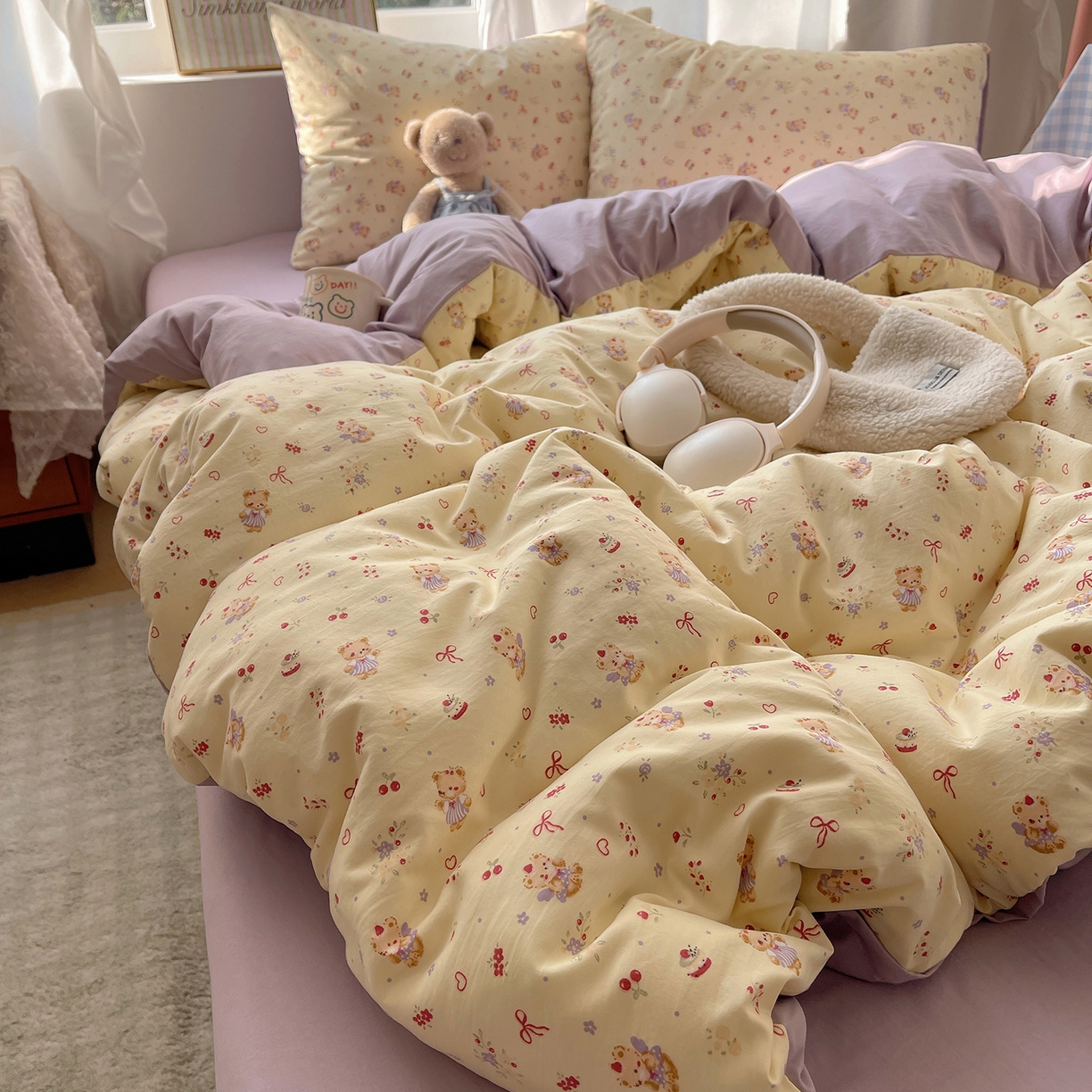 91家纺网 家纺一手货源 找家纺 初夏家纺 2026 古法仿棉水洗棉A类四件套被罩床单三件套床上用品卡通可爱【提供买家秀】 甜心紫熊