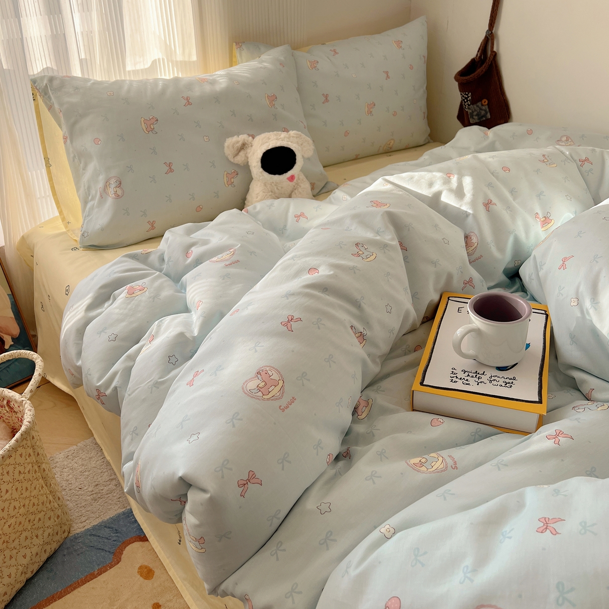 91家纺网 家纺一手货源 找家纺 XIWEN-希文家纺 2026春夏新款40支全棉13372卡通四件套 草莓小马-兰