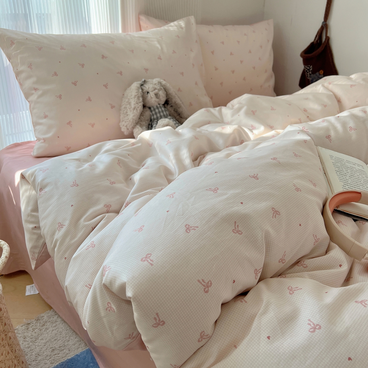 91家纺网 家纺一手货源 找家纺 XIWEN-希文家纺 2026春夏新款40支全棉13372卡通四件套 爱心蝴蝶结