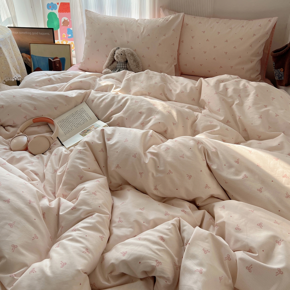 91家纺网 家纺一手货源 找家纺 XIWEN-希文家纺 2026春夏新款40支全棉13372卡通四件套 爱心蝴蝶结