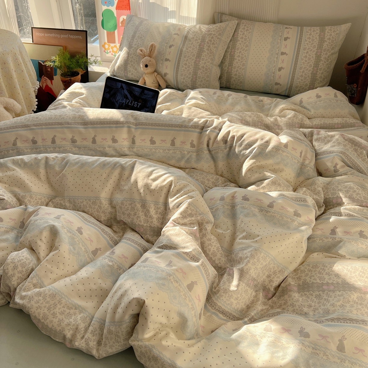 91家纺网 家纺一手货源 找家纺 XIWEN-希文家纺 2026春夏新款40支全棉13372卡通四件套 花边兔