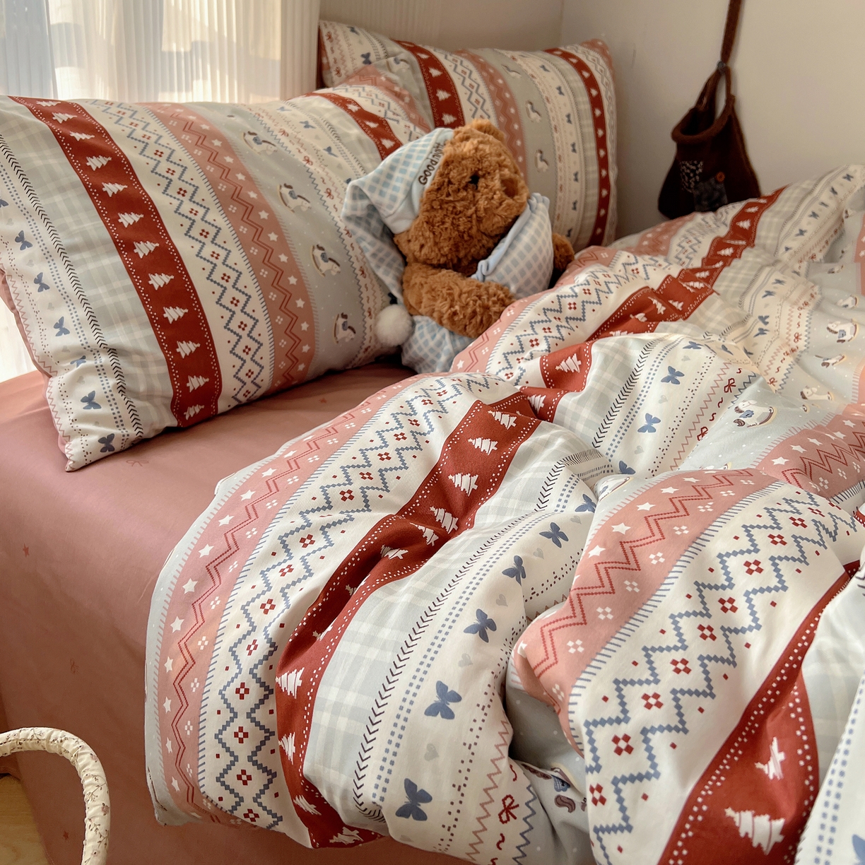 91家纺网 家纺一手货源 找家纺 XIWEN-希文家纺 2026春夏新款40支全棉13372卡通四件套 冰岛小马