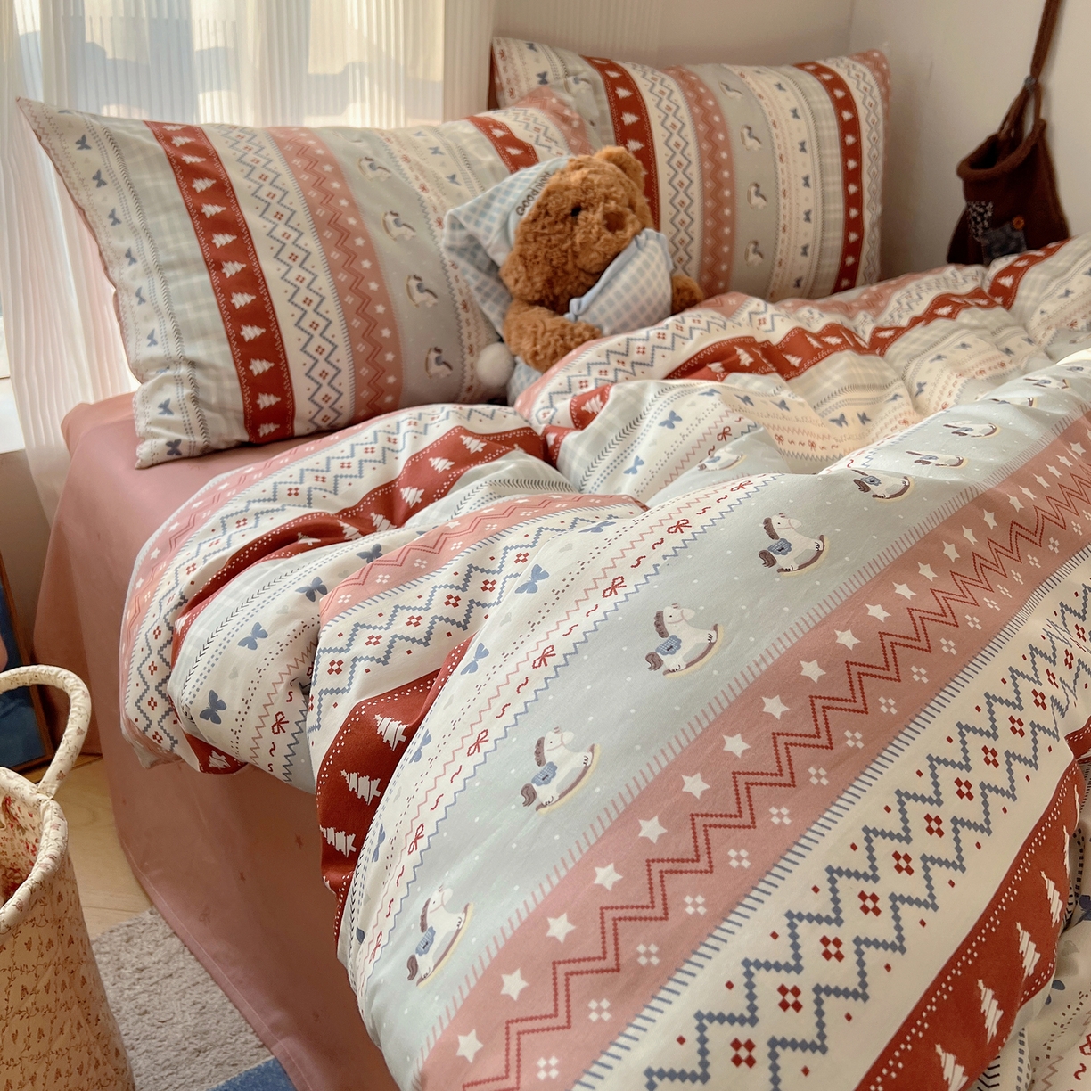 91家纺网 家纺一手货源 找家纺 XIWEN-希文家纺 2026春夏新款40支全棉13372卡通四件套 冰岛小马