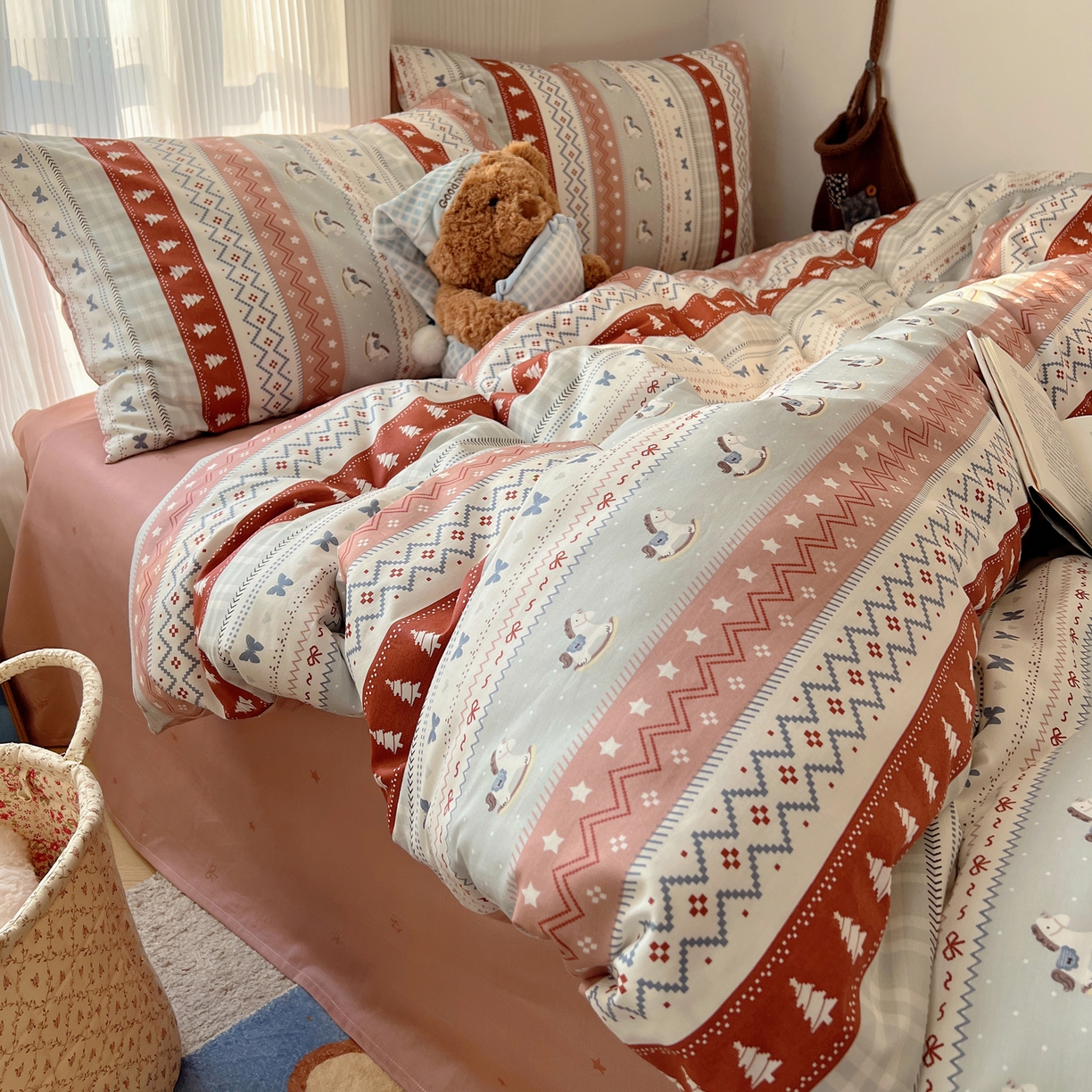 91家纺网 家纺一手货源 找家纺 XIWEN-希文家纺 2026春夏新款40支全棉13372卡通四件套 冰岛小马