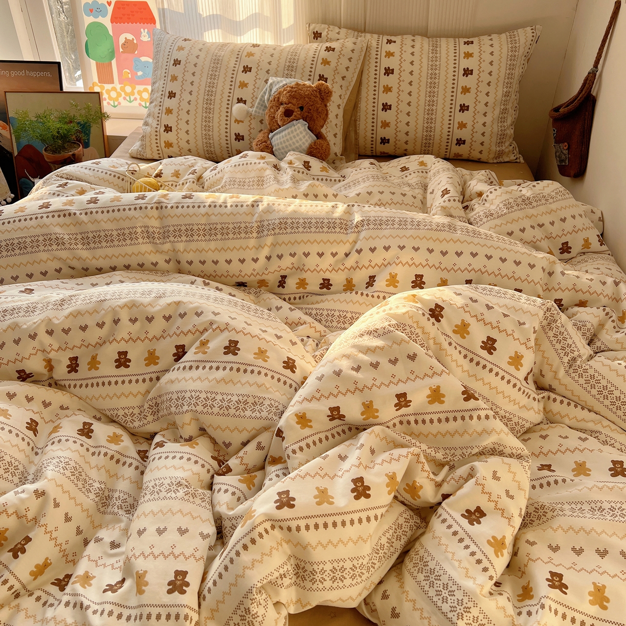 91家纺网 家纺一手货源 找家纺 XIWEN-希文家纺 2026春夏新款40支全棉13372卡通四件套 费尔岛小熊