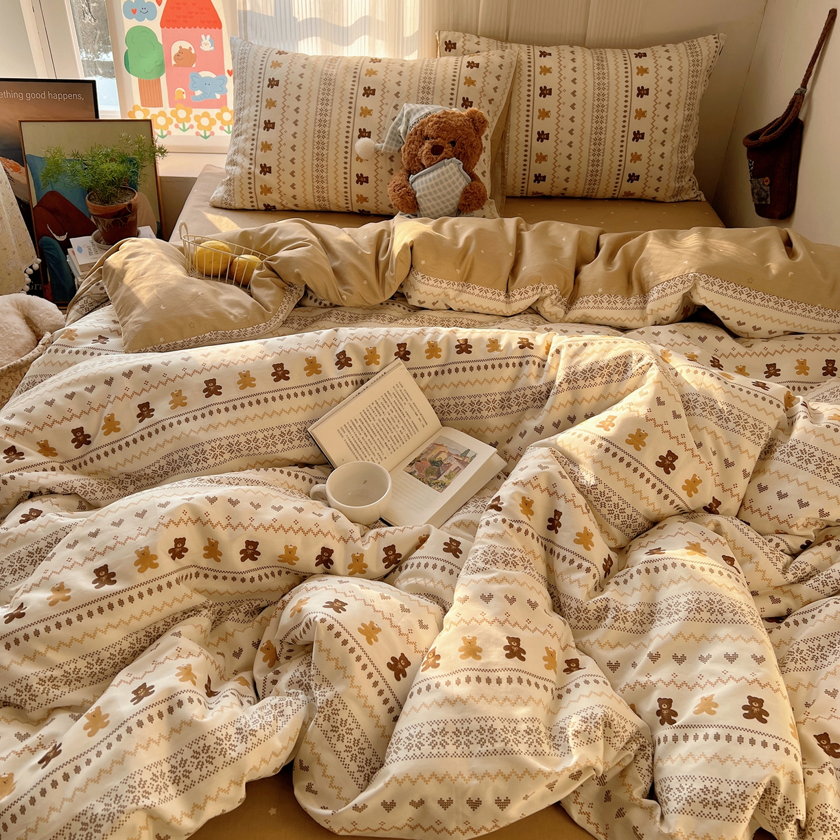 91家纺网 家纺一手货源 找家纺 XIWEN-希文家纺 2026春夏新款40支全棉13372卡通四件套 费尔岛小熊