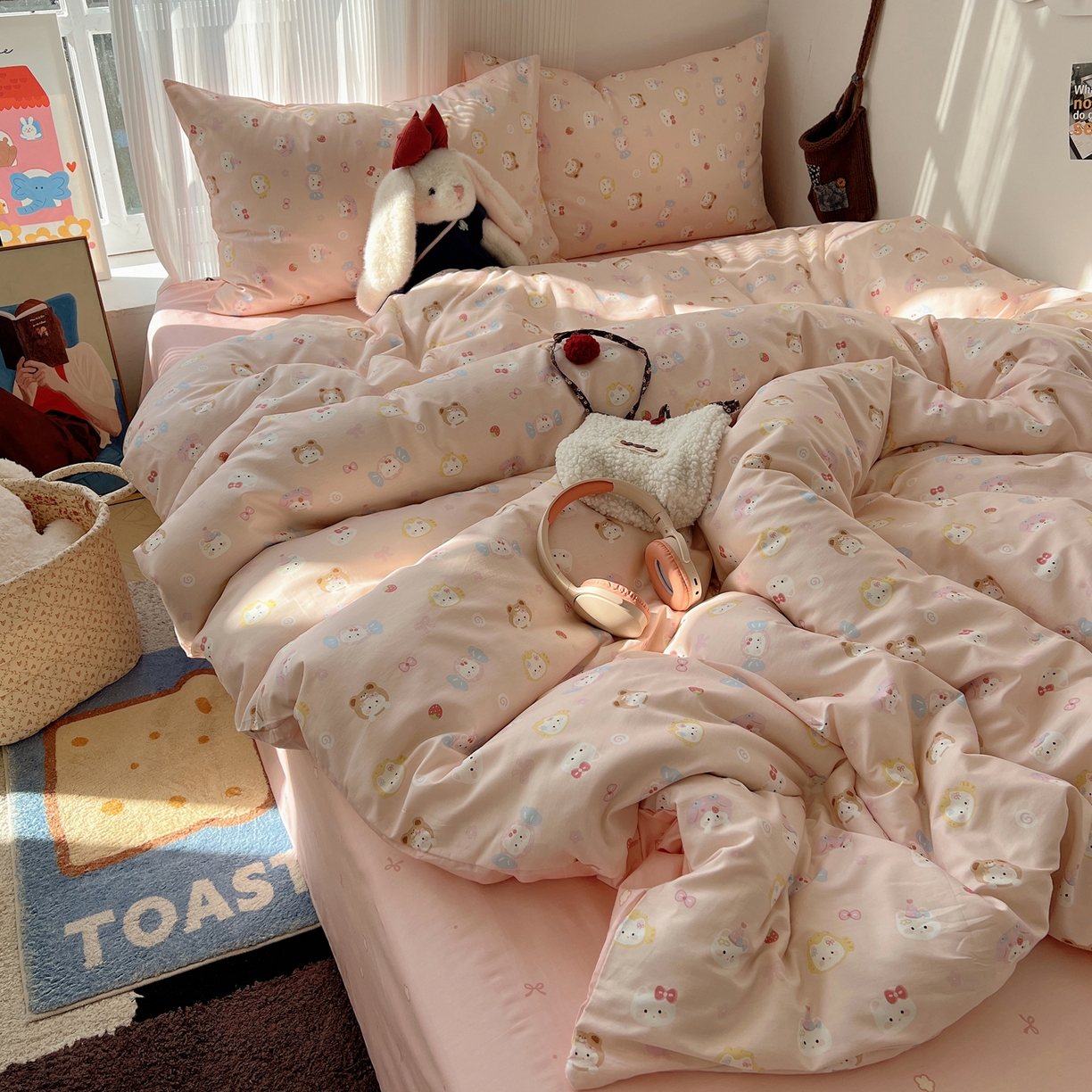 91家纺网 家纺一手货源 找家纺 XIWEN-希文家纺 2026春夏新款40支全棉13372卡通四件套 甜酱小猫-粉